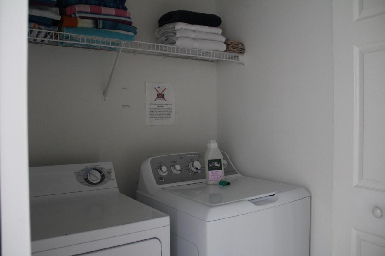 Veteran Owned 3bdr/3 Bath Townhouse W/wifi 3mi To - Fall/winter Specials Apartment Kissimmee