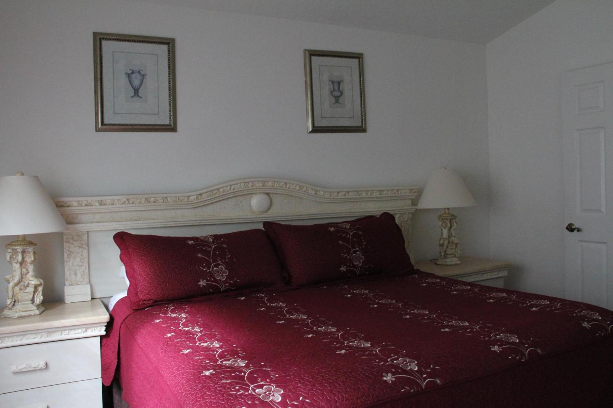 Veteran Owned 3bdr/3 Bath Townhouse W/wifi 3mi To - Fall/winter Specials Kissimmee